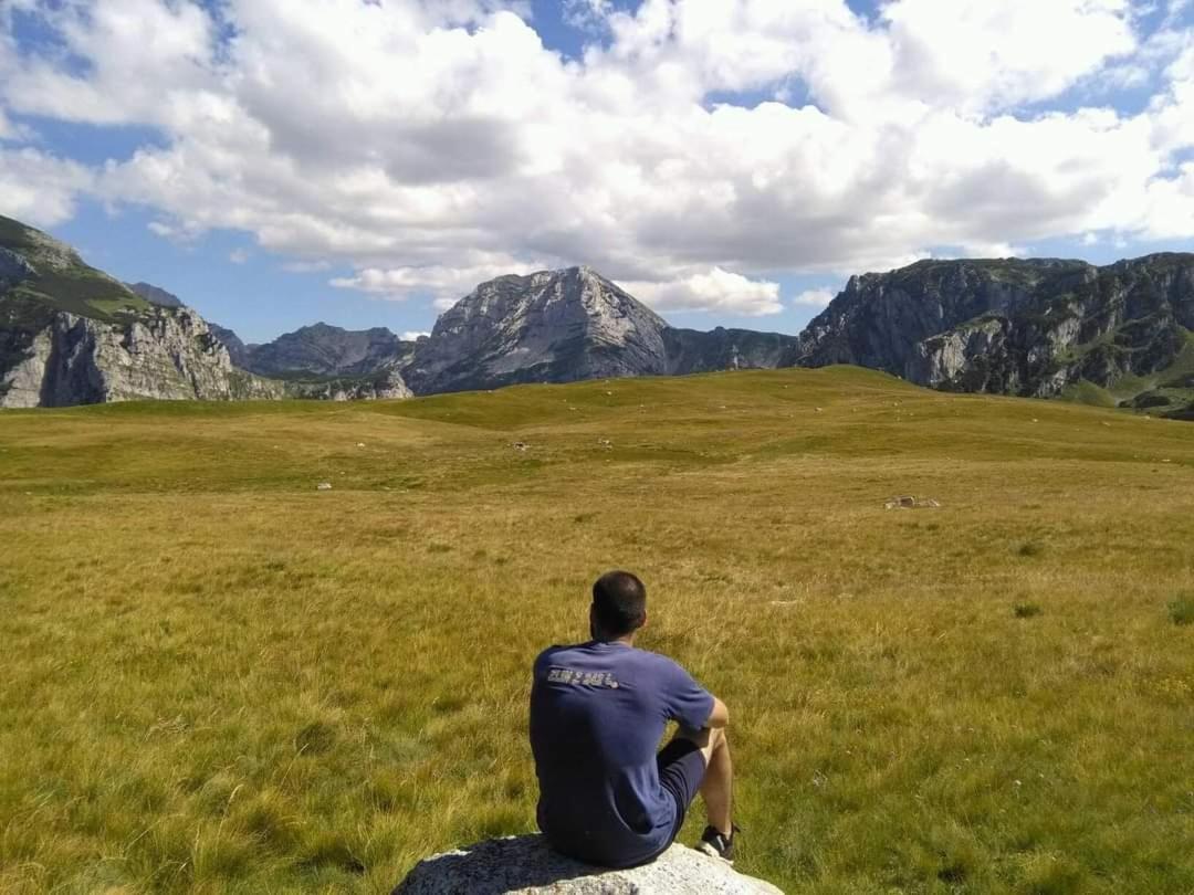 Katun Ljeljenak Ξενοδοχείο Plužine Εξωτερικό φωτογραφία