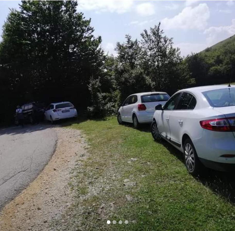 Katun Ljeljenak Ξενοδοχείο Plužine Εξωτερικό φωτογραφία