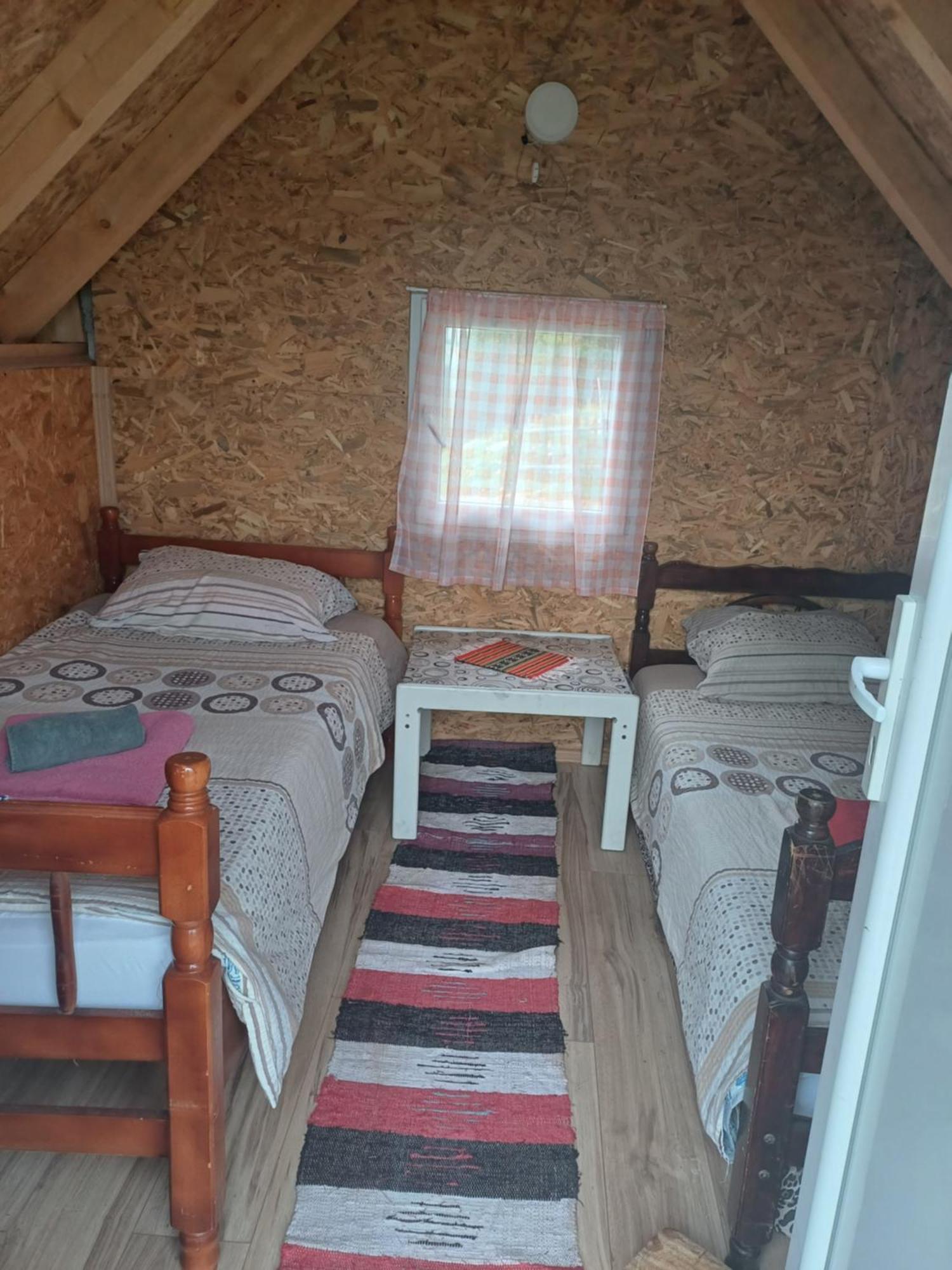 Katun Ljeljenak Ξενοδοχείο Plužine Εξωτερικό φωτογραφία